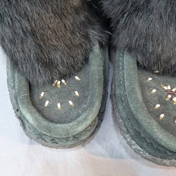 Women's Tsar 8" Black Rabbit Fur Moccasin Boots - Picture 4 of 9